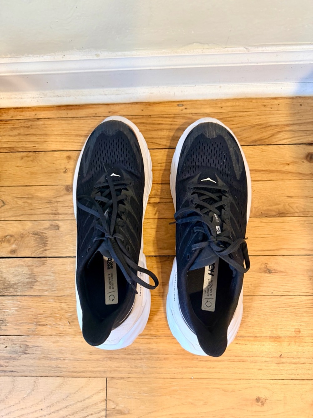Hoka Clifton Edge (Men’s Size 10) USED - Picture 2 of 5